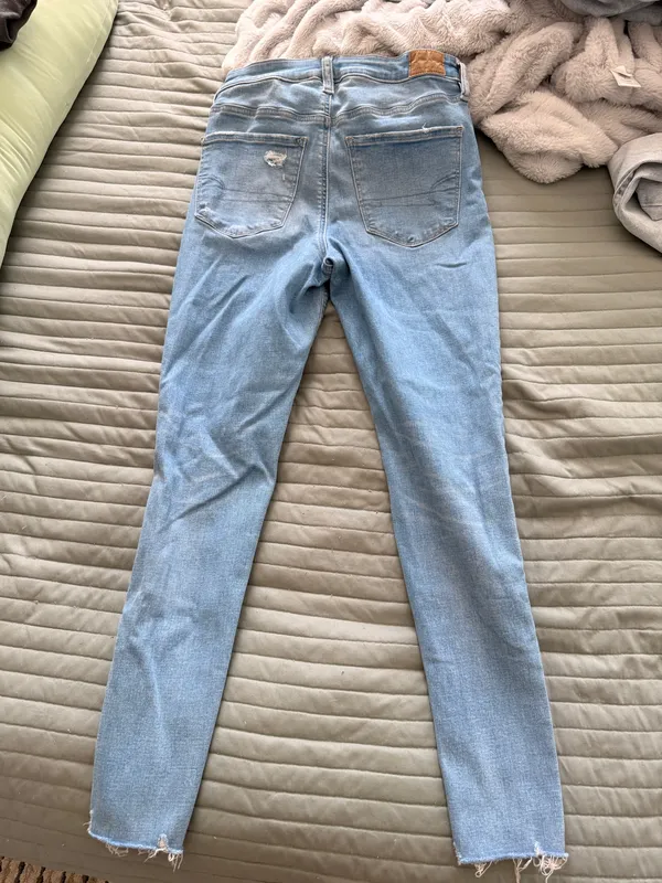 American Eagle Jeans - Image 2