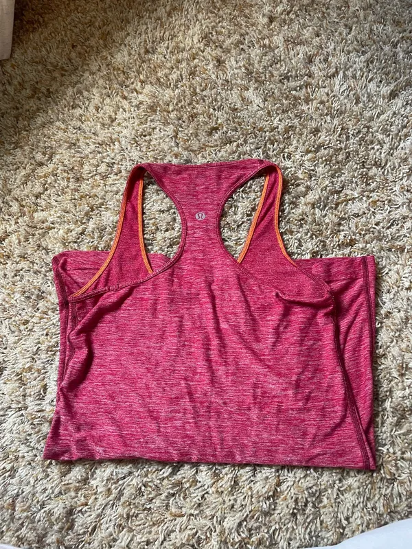 Red lululemon tank top - Image 3