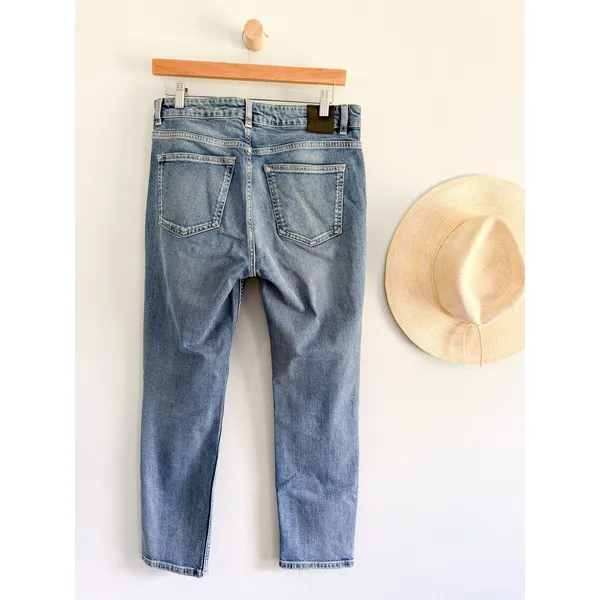 Massimo Dutti | Straight Leg Jeans in Medium Wash Blue | Sz US 6 - Image 6