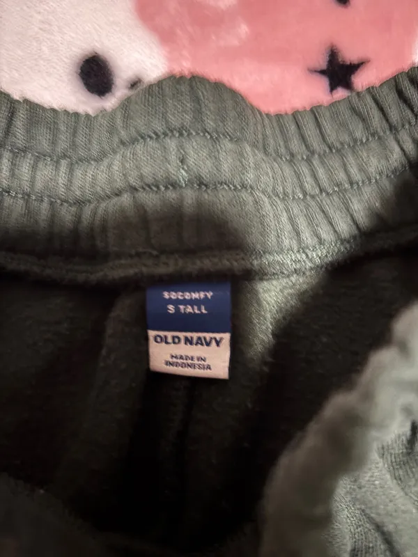 Old Navy Set Two-Piece - Image 3