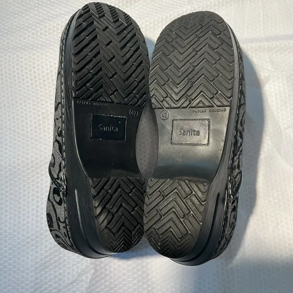 Sanita Black Floral - Image 4