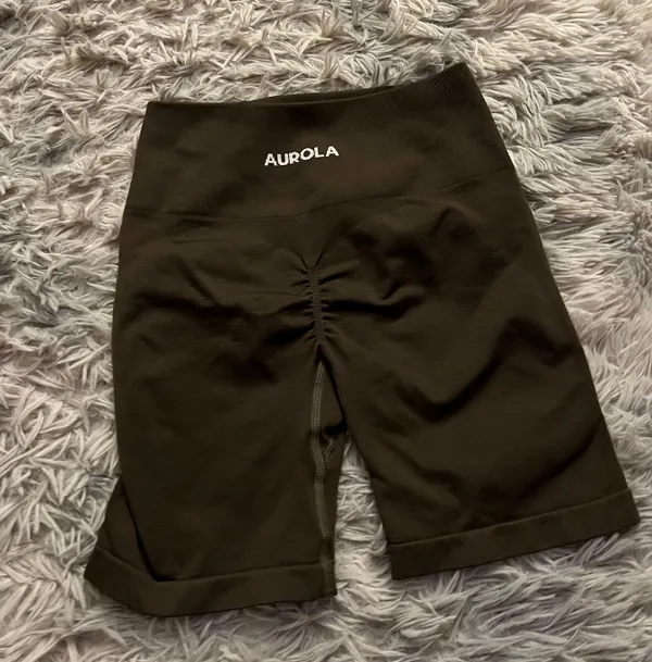 Aurola Biker Shorts - Image 3