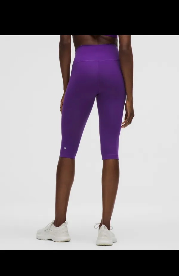 Lululemon Size 6 Wunder Train HR Crop 15” Leggings - Image 2