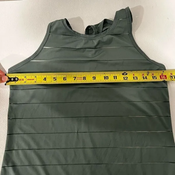 Sage green racer back top from ATHLETA size small - Image 5