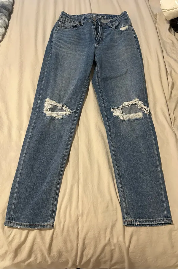 American Eagle Jeans - Image 5