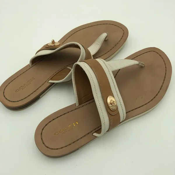 Coach Eileen Turlock Tan and White Sandals Size 9.5 - Image 6