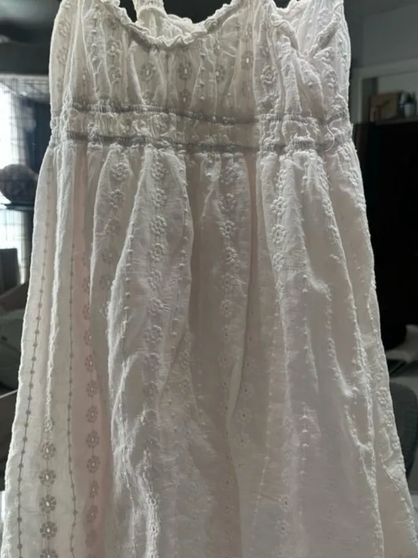 White floral dress (Ready To Ship) - Image 3
