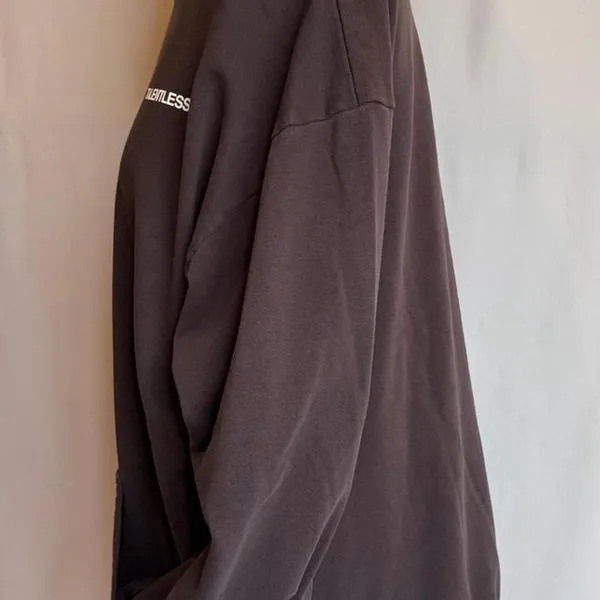 New‎ talentless brand hoodie in wine women size XXL - Image 2