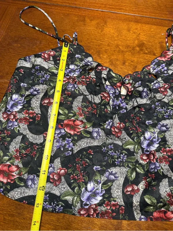 VTG Victoria’s Secret Floral Cutout Camisole Medium Gold Label Tank Top Y2K Cami - Image 6