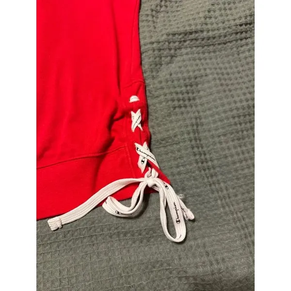 Champion Pullover Size Small - Image 5