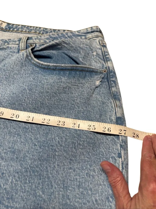 Abercrombie & Fitch High Rise/ Relaxed Jeans Sz 22 NWT - Image 5