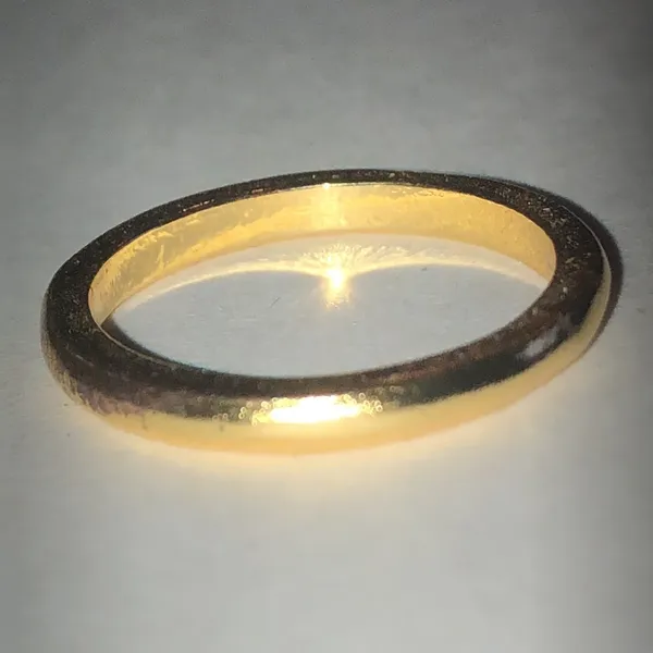 Size 5.75 Classic Gold Tone Band Ring - Image 4