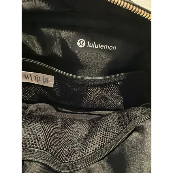 Lululemon Everywhere Belt Bag Women 1L Black Quilted Gold Hardware Fanny Pack - Image 6