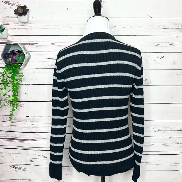 Merona Black & Gray Striped V Neck Pullover Sweater Top Size Small - Image 6