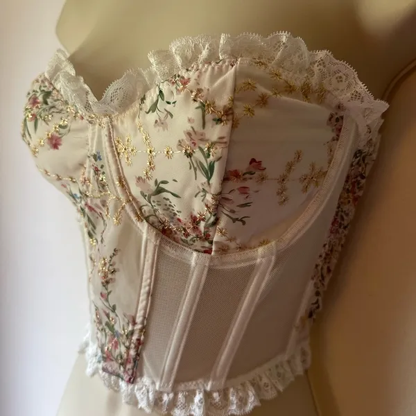 Floral Lace Corset - Image 6