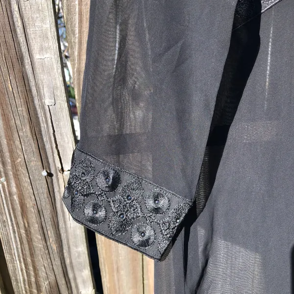 Abaya Black light weight Sheer Open Front Tie Front Size L - Image 4