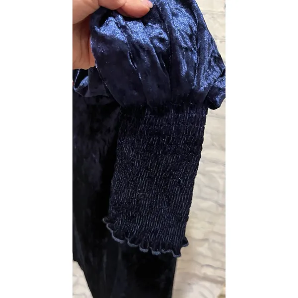 Rihoas Blue Velour Velvet Long Sleeve Wrap V-Neck dress Medium - Image 4