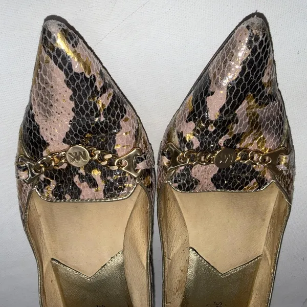 Michael‎ Kors Heels Snake Skin Leather 2" Kitten Heels MK Logo Chain Women's 8M - Image 4
