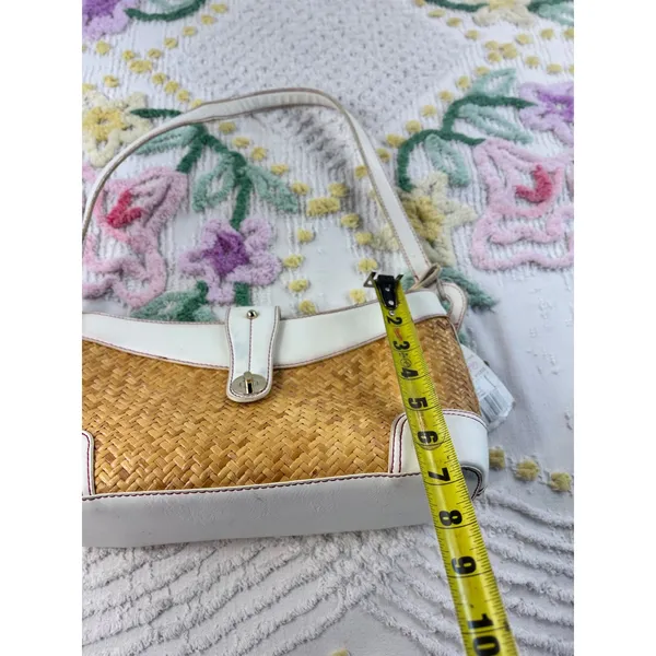 Etienne Aigner Woven Rattan Shoulder Bag White Trim‎ Polka Dot Lining 21750 - Image 5