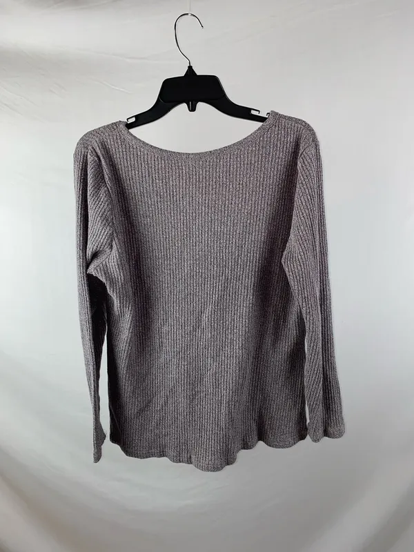 Sweater Size L - Image 2