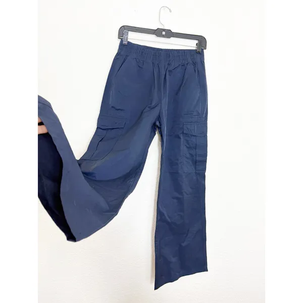 Abercrombie & Fitch Navy Nylon Cargo Pants Size XXS Wide Leg Pullon - Image 10