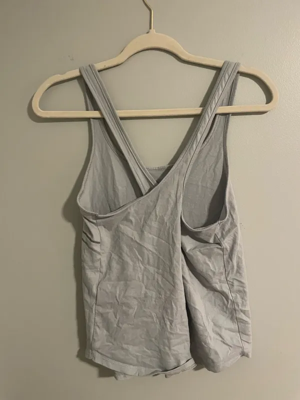 Under Armour Grey Tank Top - Image 2
