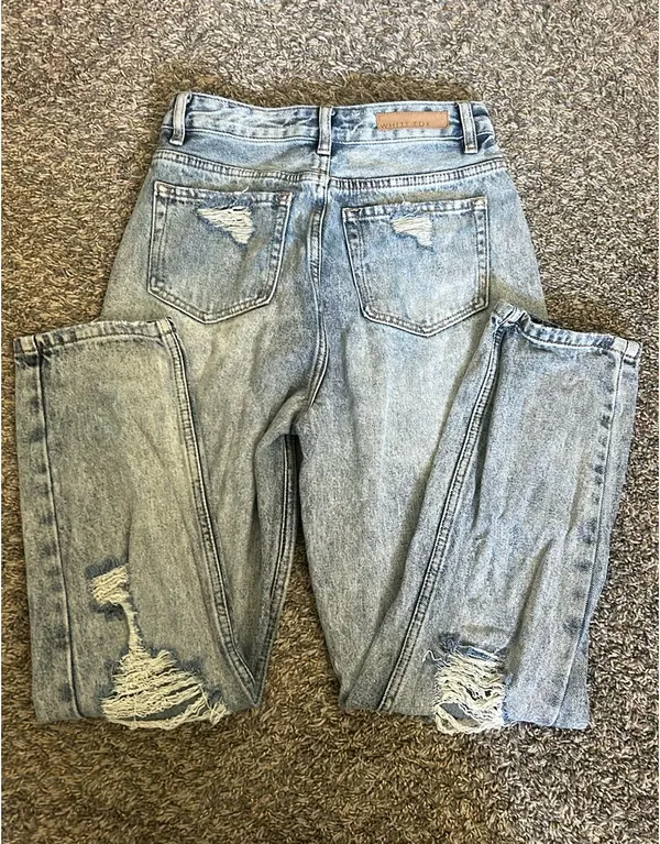 White Fox Jeans - Image 2