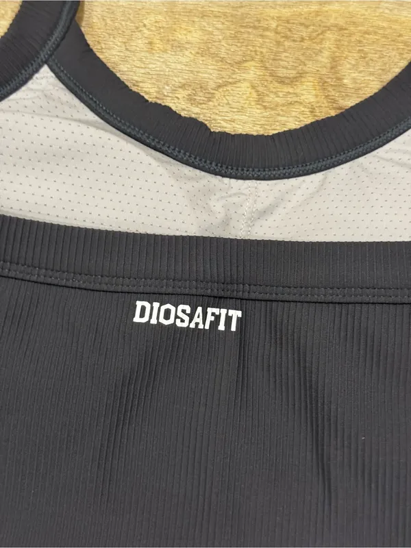 Diosa Fit Ribbed Halter Sports Bra Dark Grey Size Medium - Image 3