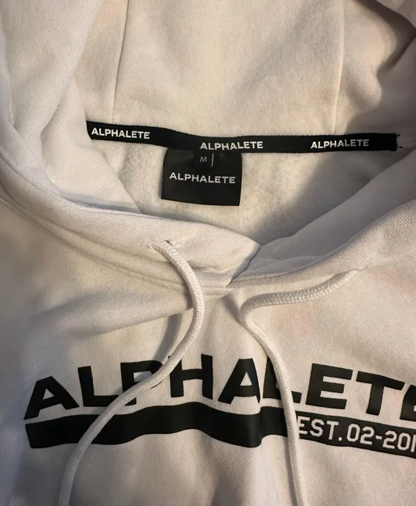 Cropped Hoodie - Image 4