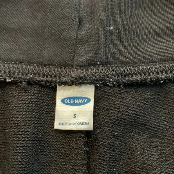 Old Navy Size Small Black Loungewear Shorts - Image 3