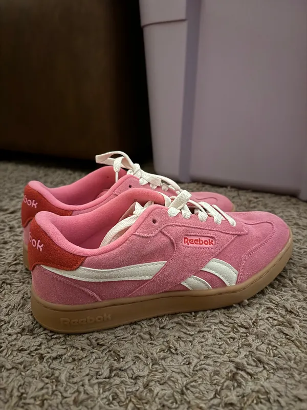 Reebok Sneakers - Image 2