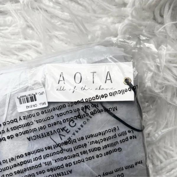 NWT AOTA Elena Crossbody Bucket Bag in Black Croc Vegan Leather - Image 13