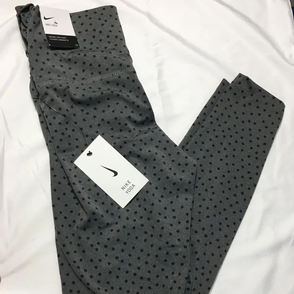 Nike • Yoga Polka Dot Black and Grey High Waisted Size Small - Image 3