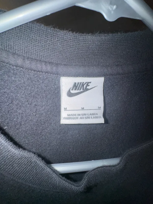Nike Crewneck Sweatshirt - Image 4