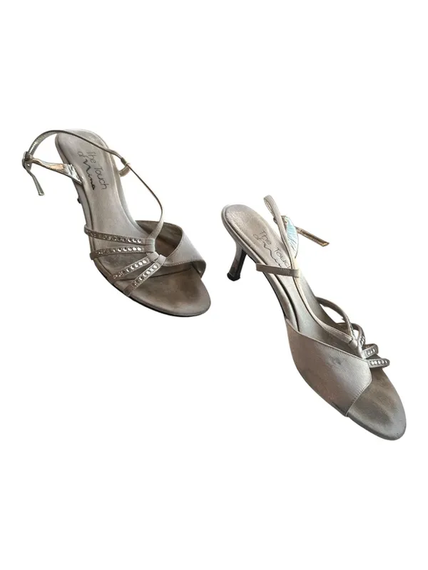 Touch of Nina Silver Rhinestone Kitten Heel Sandals Vintage Y2K Size 6 90s - Image 4