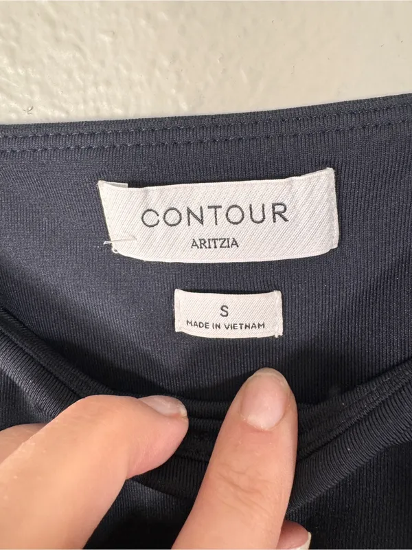 Aritzia Contour Black Square Neck Bodysuit Womens S Minimalist Classic Tank - Image 5