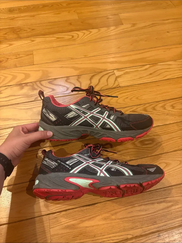 Asics Size 9.5 Gel-Venture 5 Pink and Grey Running Athletic Shoes - Image 4
