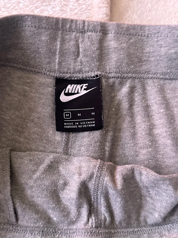 Nike Fleece Shorts - Image 3