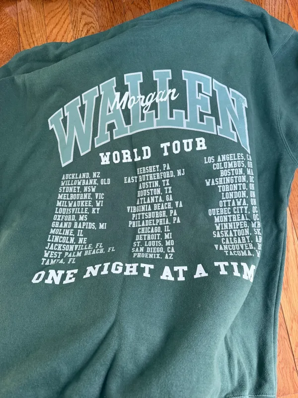 Morgan Wallen Gildan Sweatshirt - Image 3