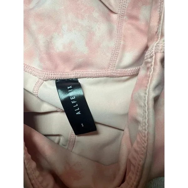 Allfenix Leggings SIZE SMALL - Image 4
