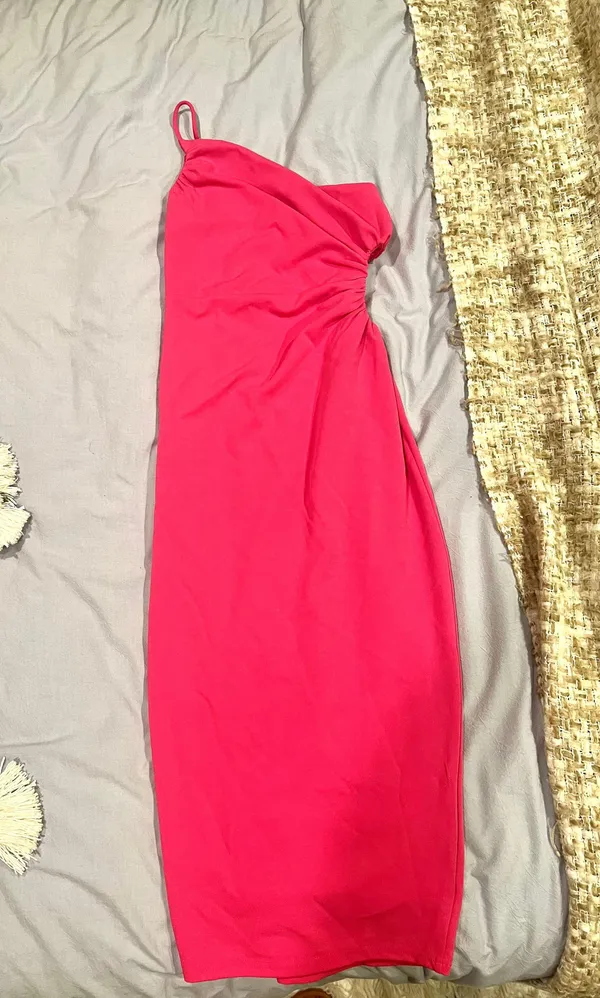 Flirty Temptation Hot Pink One-Shoulder Cutout Bodycon Dress - Image 5