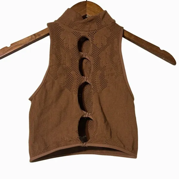 Out From Under XS/S Textured Seamless Cut Out Tank Polyamide Brown Crop Top - Image 4