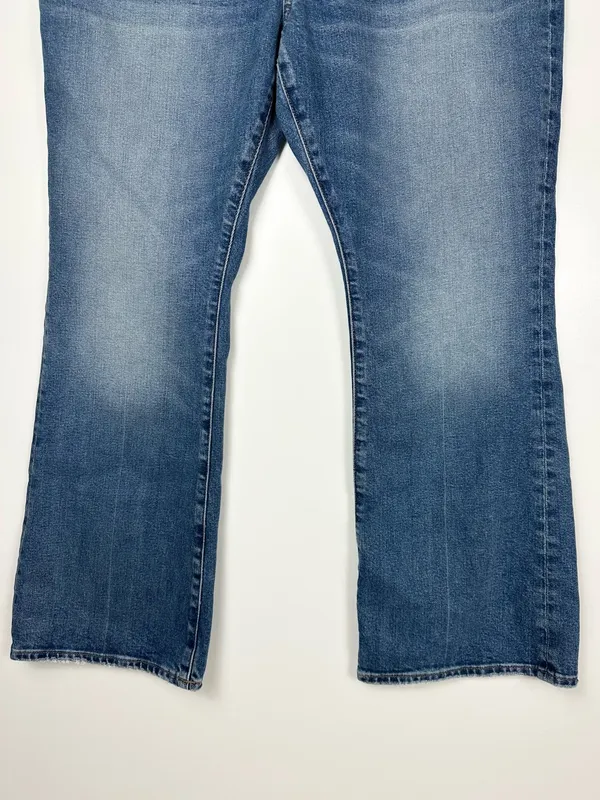 Madewell Vintage Flare Jeans - Image 3