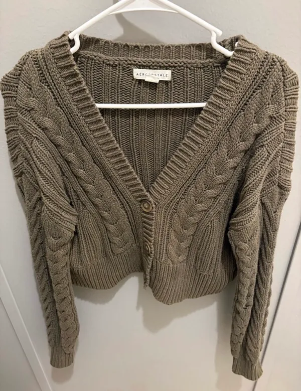 Aeropostale Olive Green Sweater - Image 3