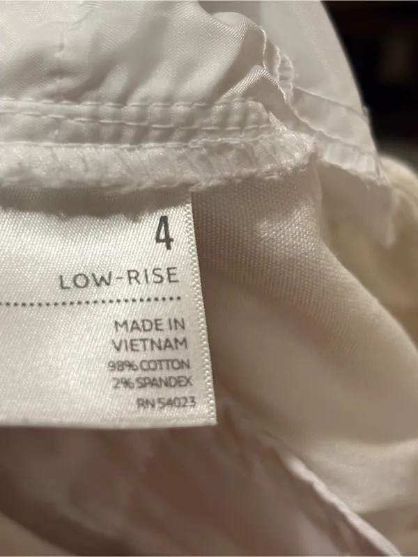 Vintage Y2K Old Navy Low Rise Flared Pants White Stretch Size 4 - Image 4