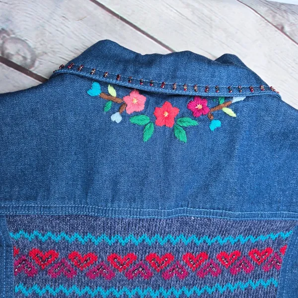 Alfred Dunner Womens Blue Denim Vest‎ Floral Embroidered Beaded Size 14 Indigo - Image 4