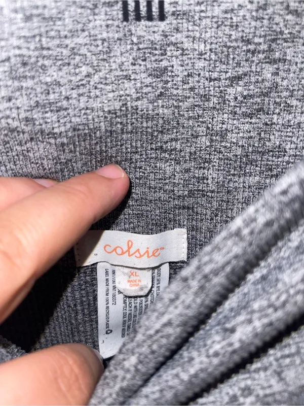 Close Gray Women's High-Waist Active Shorts - Size XL - Image 3