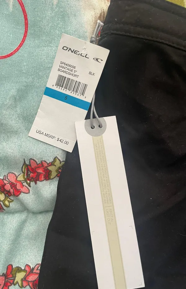 NWT O’Neill Board Shorts - Image 4