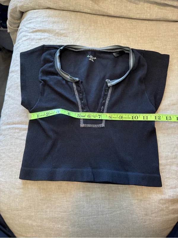 Urban Outfitters Out From Under Go For Gold Seamless Top - Image 5