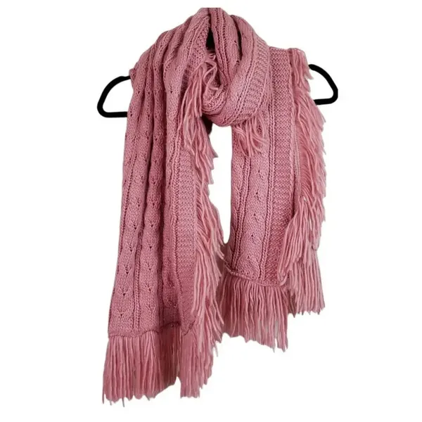NEW BP One Size Pink Cable Knit Fringe Scarf v6x - Image 2